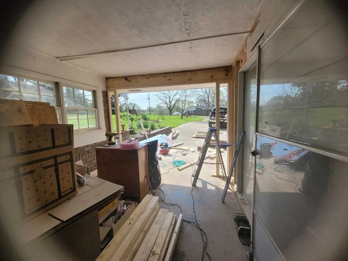 Air movers and dehumidifier for Water Mitigation Services in Fredericksburg